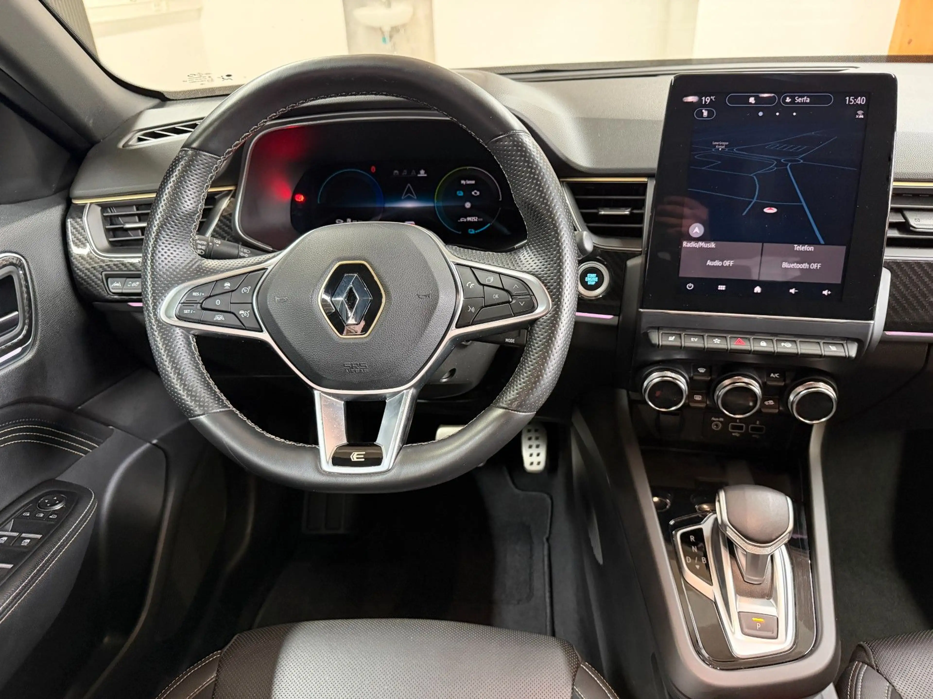 Renault Arkana R.S. Line Engineered Panorama Leder Autom — photo 14