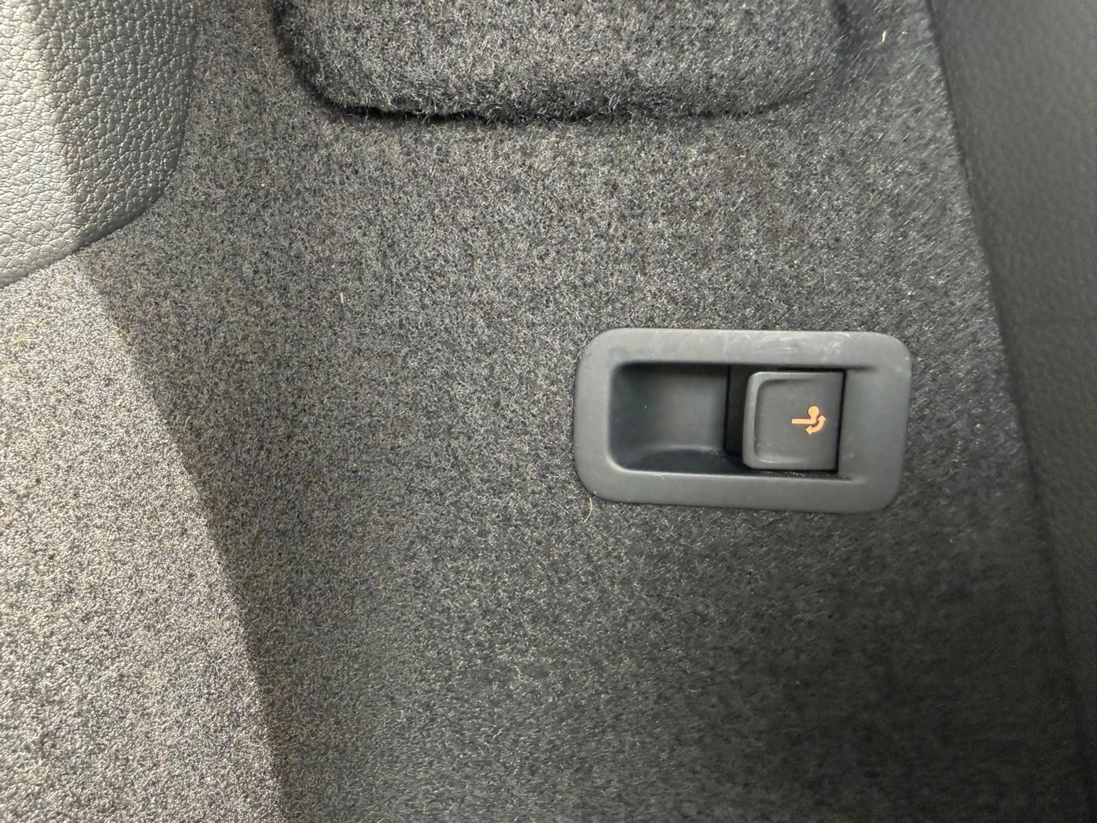 Skoda Karoq Sportline — photo 15