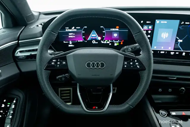 Audi A6 view 6