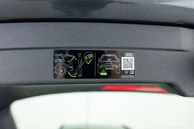 Audi A6 view 10