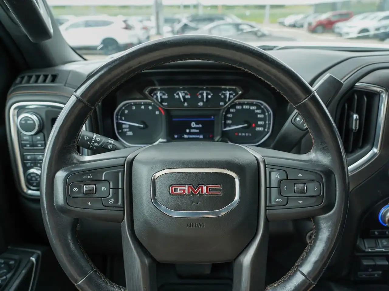 GMC Sierra 1500 снимка GMC Sierra 1500
