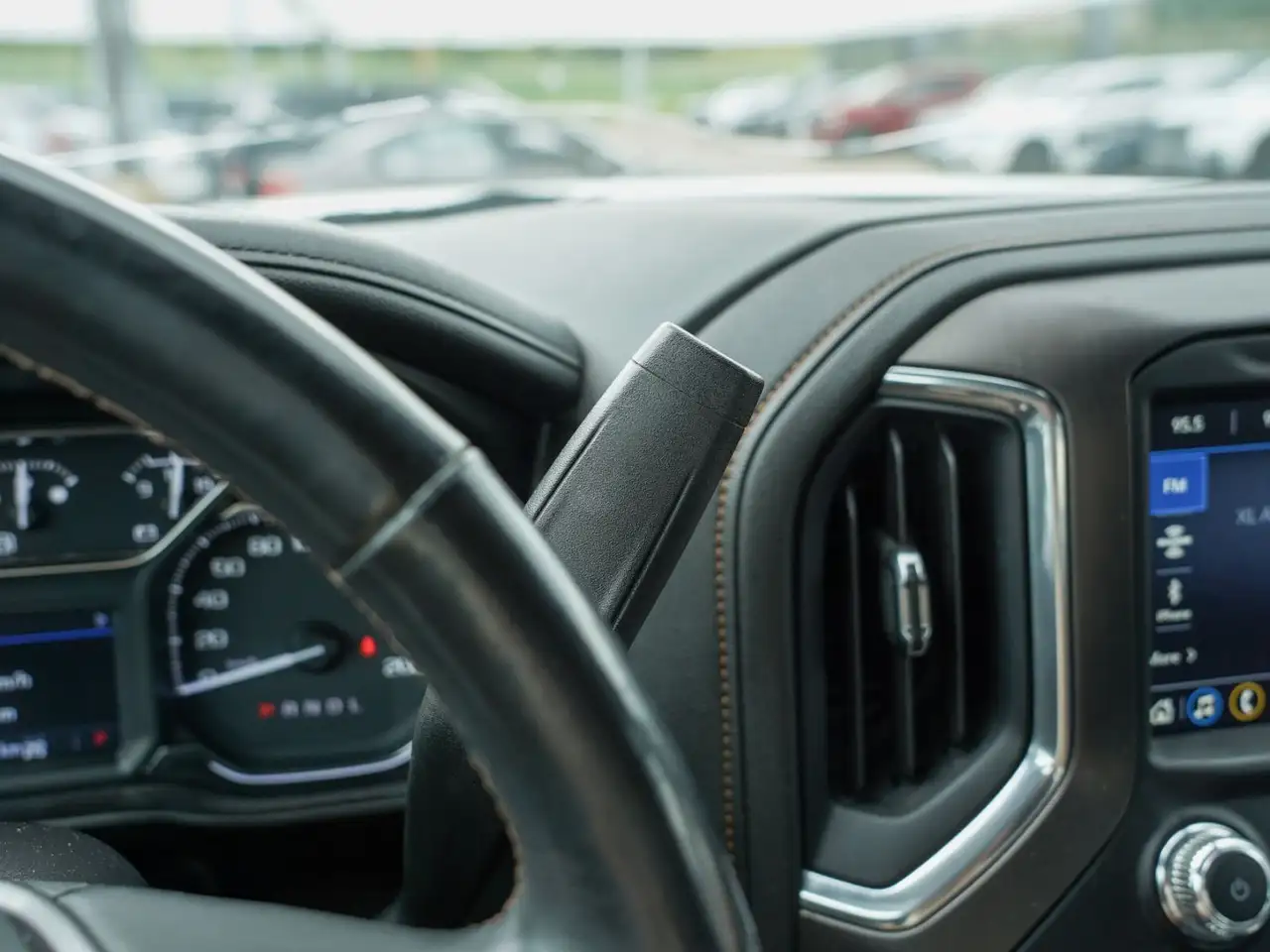 GMC Sierra 1500 снимка GMC Sierra 1500