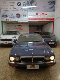XJ6 3.2 Daimler auto