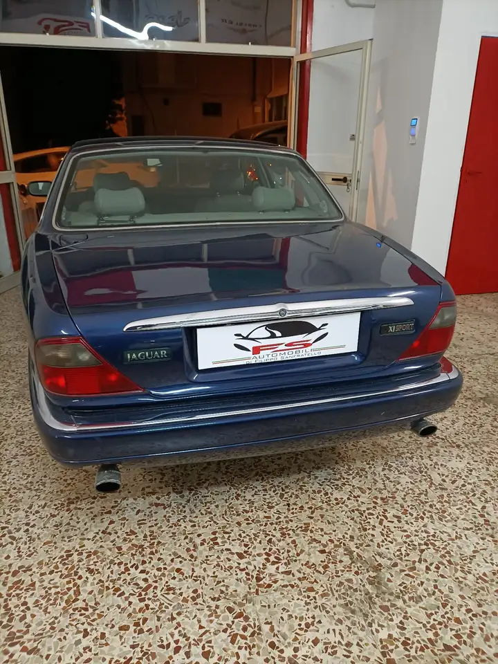 Jaguar XJ6 3.2 Daimler auto, foto 12