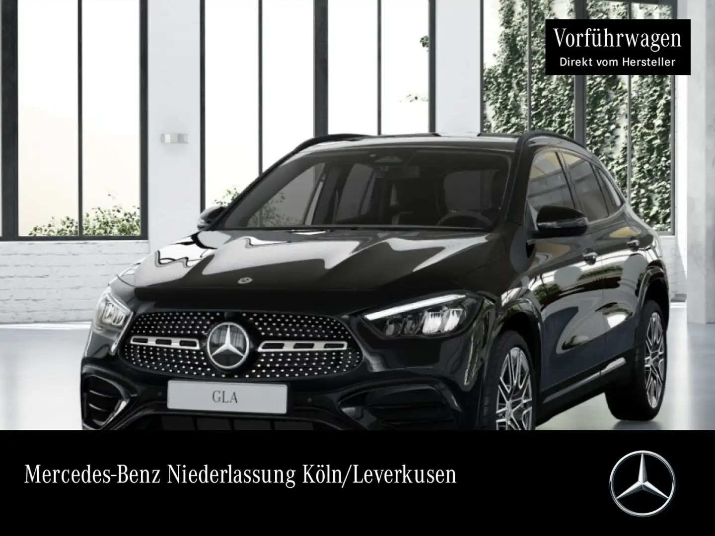 Mercedes-Benz GLA 180 AMG+NIGHT+PANO+AHK+LED+KAMERA+TOTW+KEYLESS Schwarz - 1