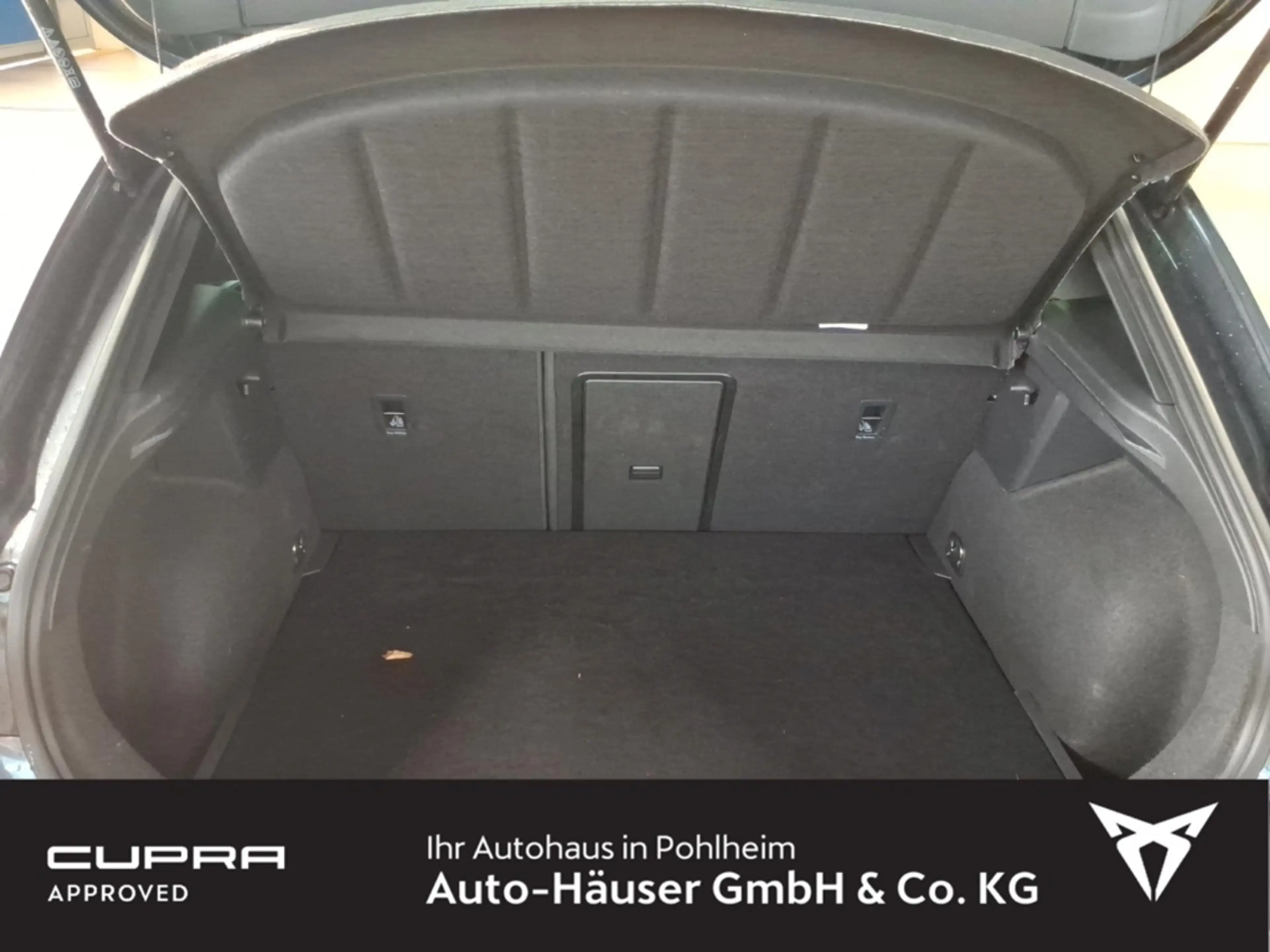 CUPRA Leon 1.5 eTSI DSG NAVI KAMERA PARK ACC MATRIX-LED FULL- — photo 10