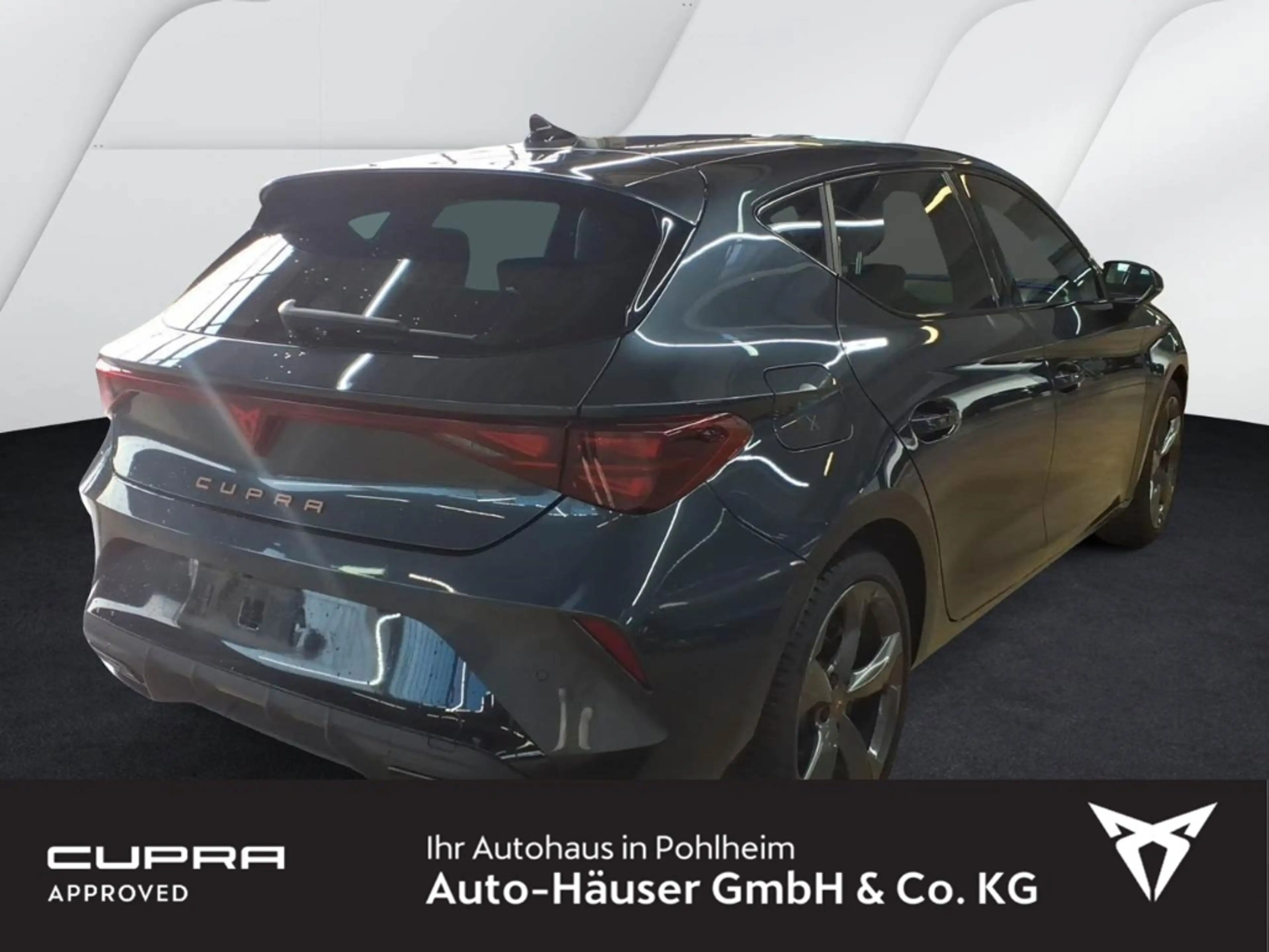 CUPRA Leon 1.5 eTSI DSG NAVI KAMERA PARK ACC MATRIX-LED FULL- — photo 4