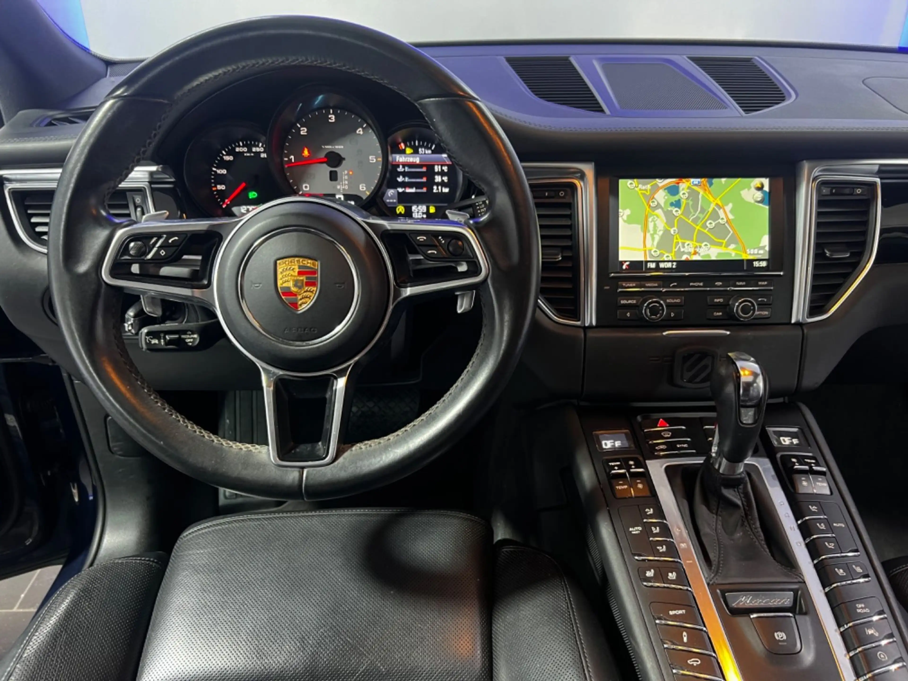 Porsche Macan S Diesel 1HD PANO LUFT ACC CAM 14WEGE SPUR — photo 13