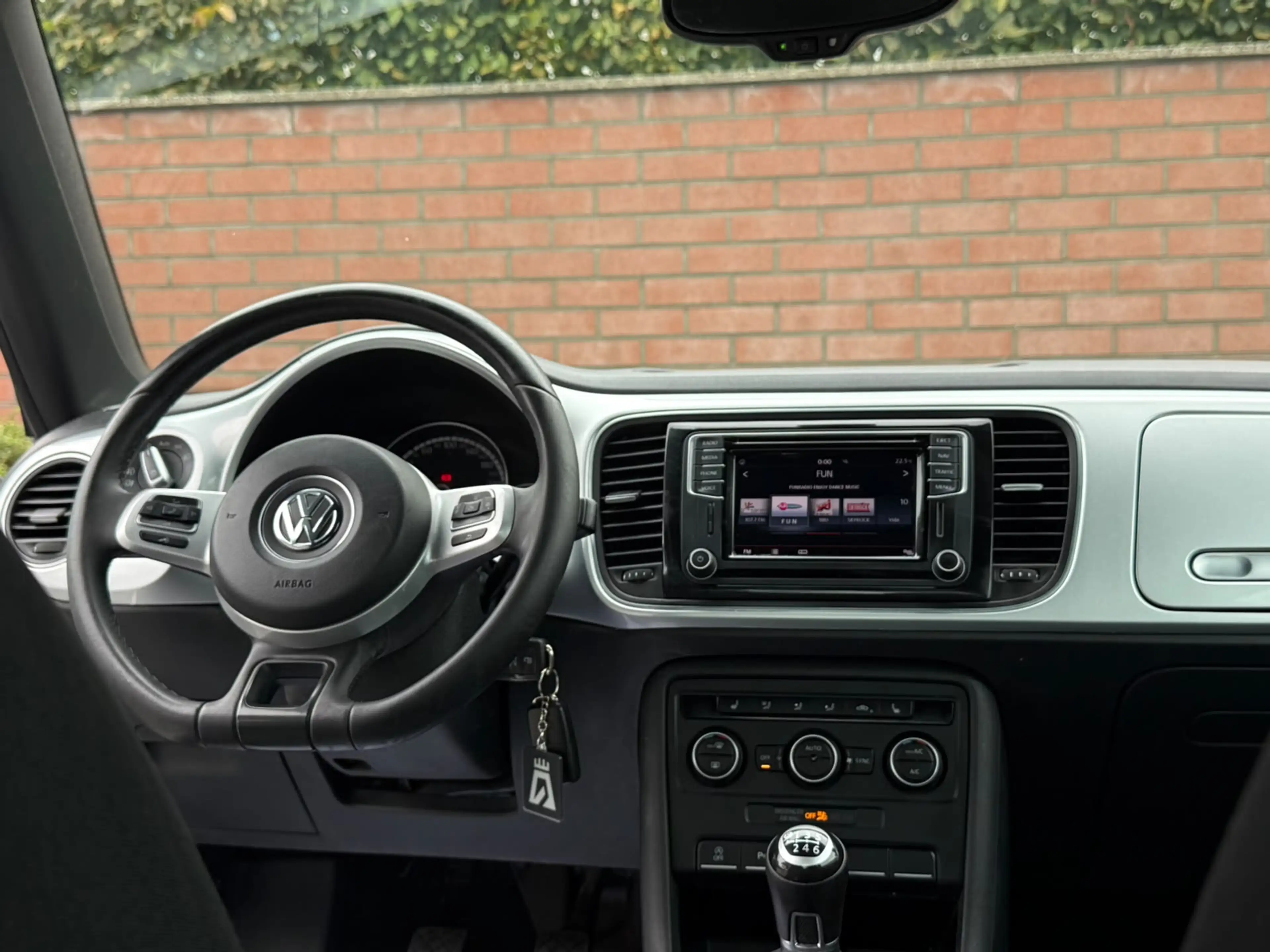 Volkswagen Beetle BEETLE - ESSENCE - 10.990,00€ !!!!! — photo 10