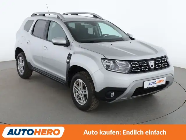 Dacia Duster view 8
