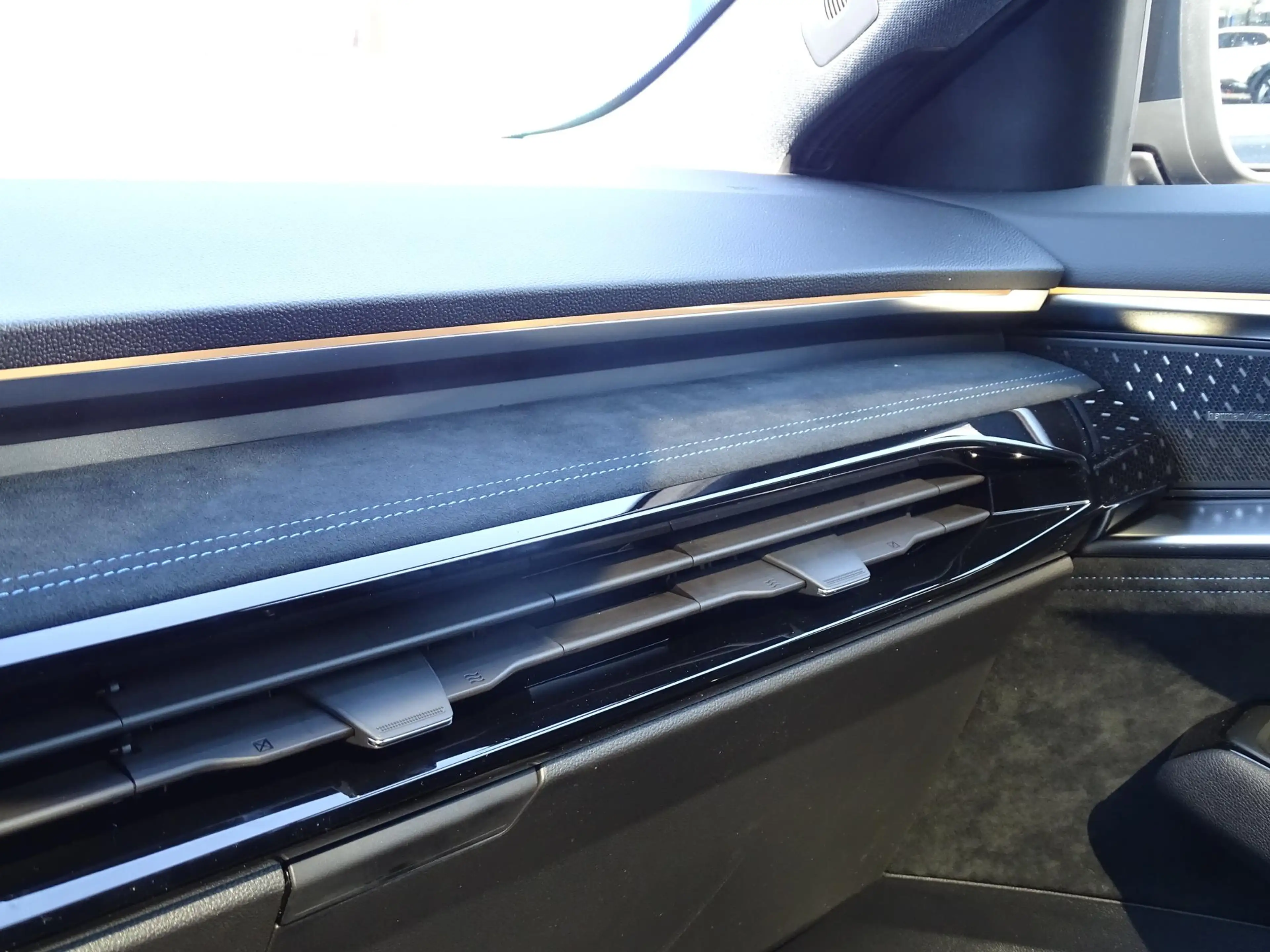 Renault Espace E-Tech full hybrid 200 esprit Alpine 7p. PACK INIT — photo 48