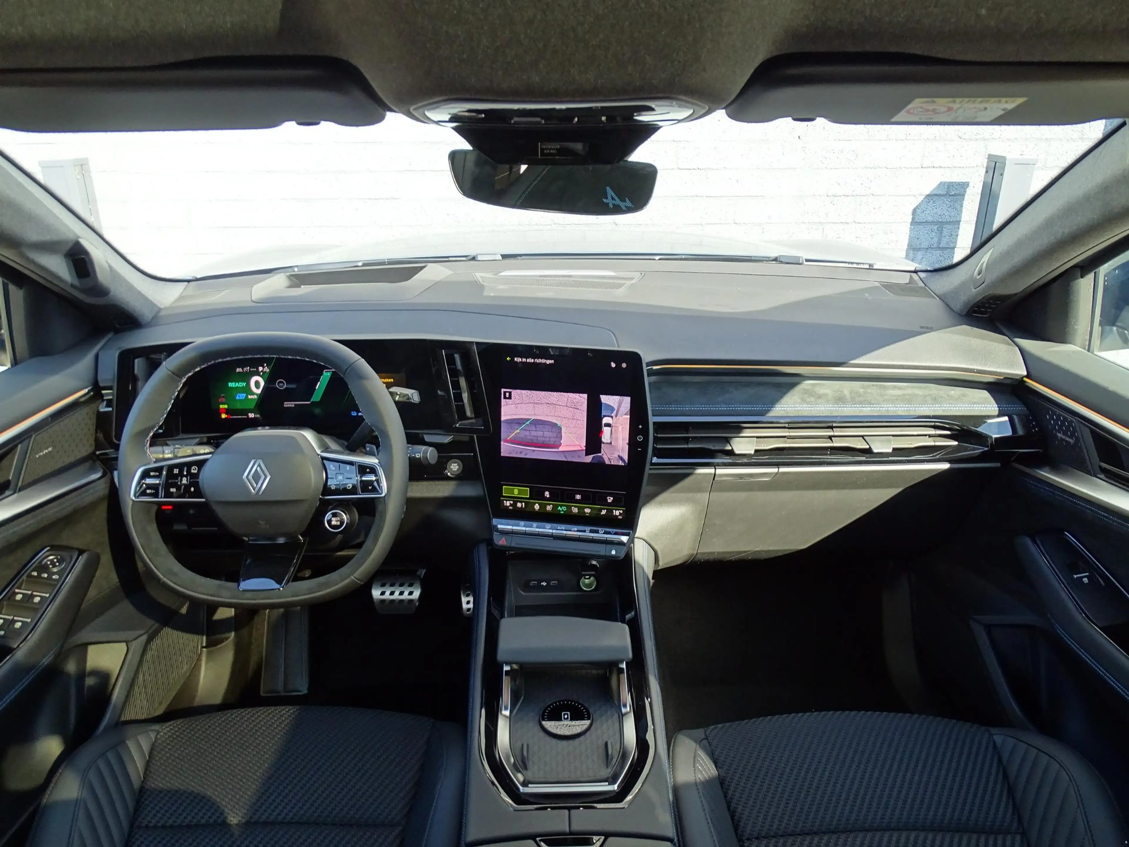 Renault Espace E-Tech full hybrid 200 esprit Alpine 7p. PACK INIT — photo 3