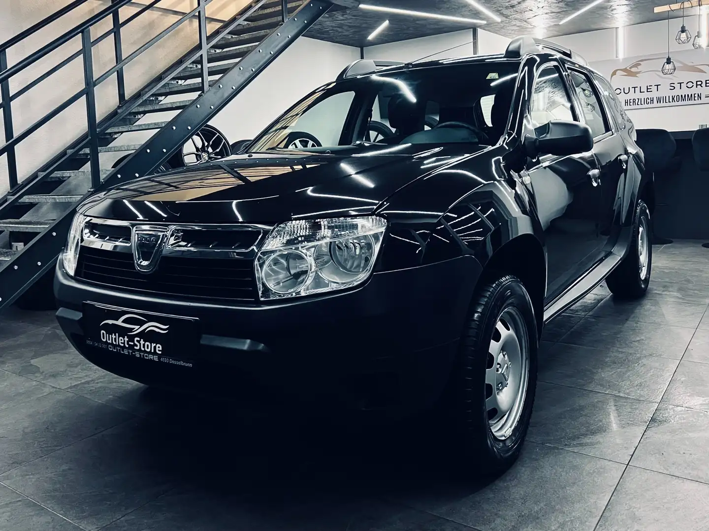 Dacia Duster Basis 4x2 dCi*2.Besitz*Klima*NUR 96.000KM*TOP* Schwarz - 1