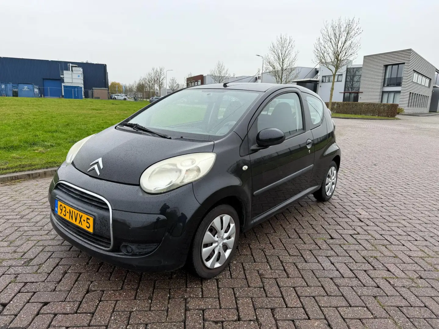 Citroen C1 1.0-12V Ambiance Nero - 2