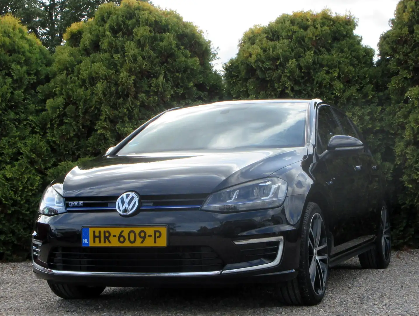 Volkswagen Golf 1.4 TSI GTE*Navi*Cruise*18 inch* Zwart - 2