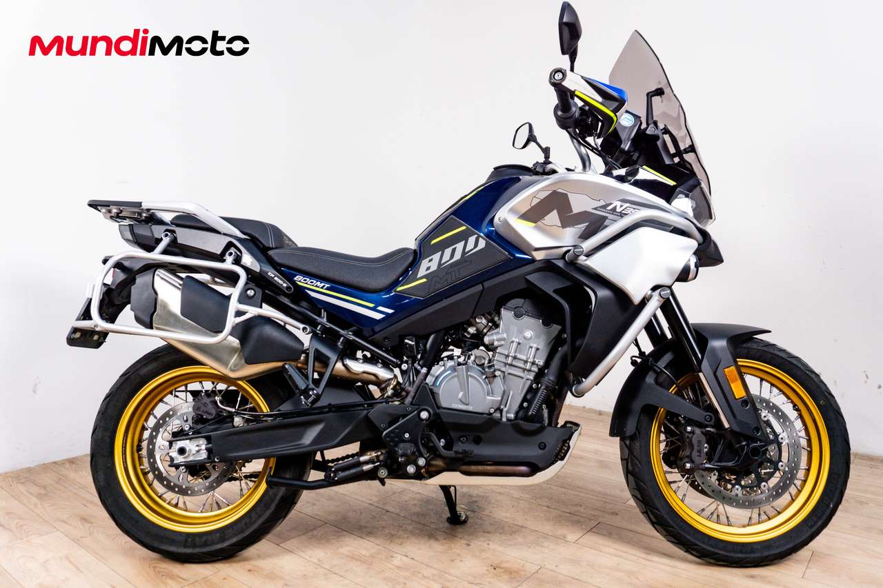CFMOTO 800 MT