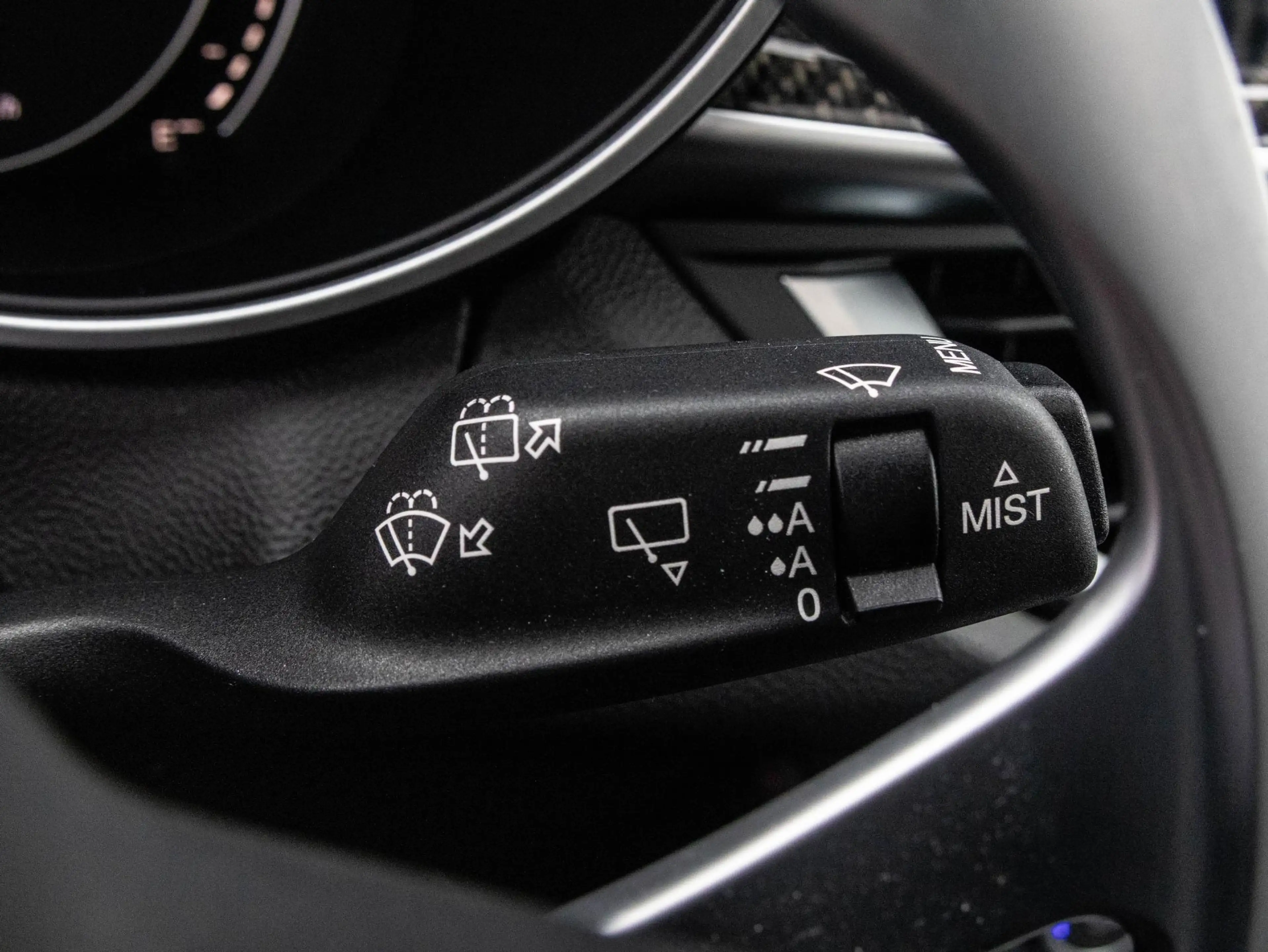 Alfa Romeo Stelvio 2.0 T AWD Estrema | Pano | Quadrifoglio Carbon int — photo 18