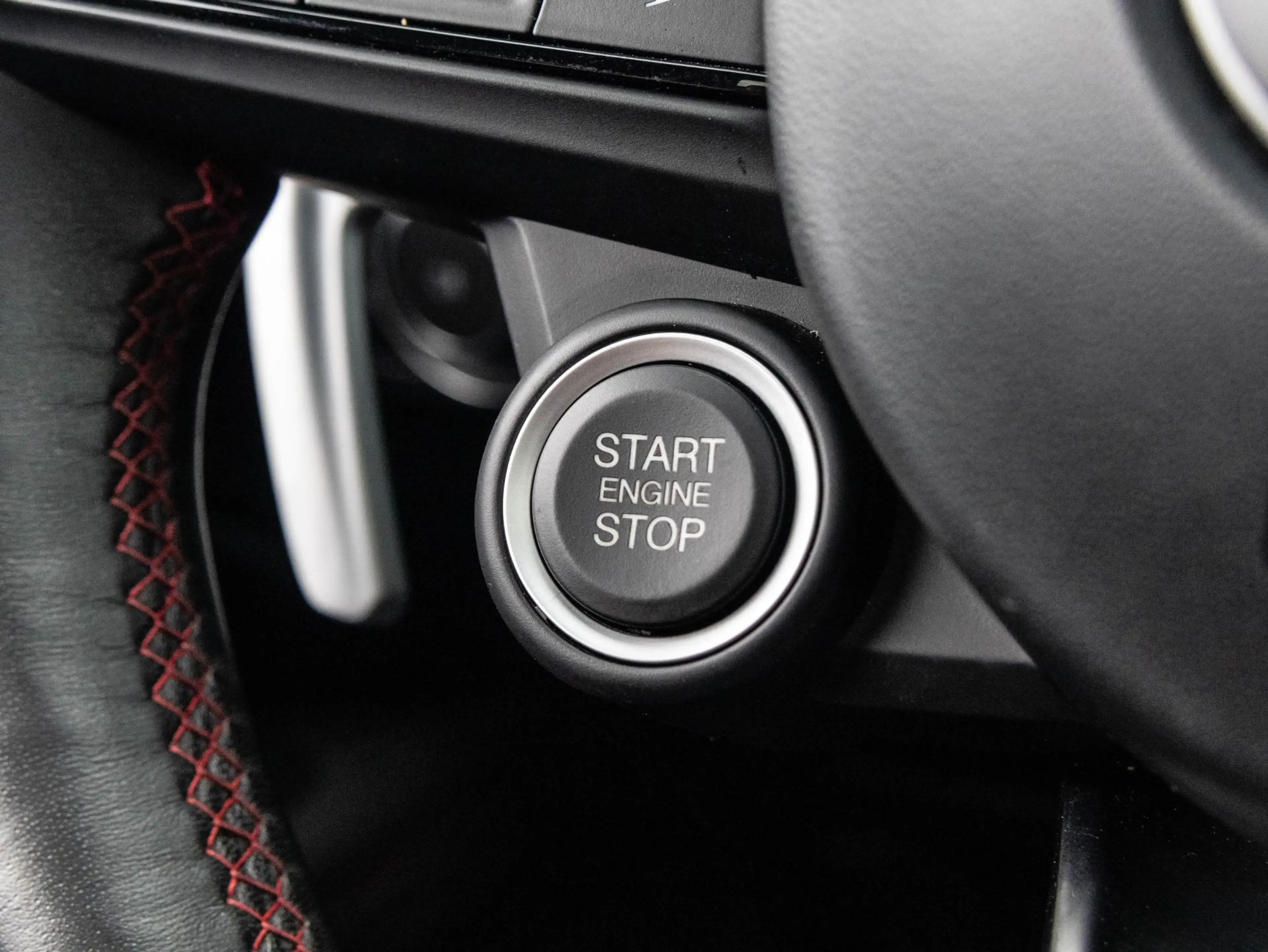 Alfa Romeo Stelvio 2.0 T AWD Estrema | Pano | Quadrifoglio Carbon int — photo 42