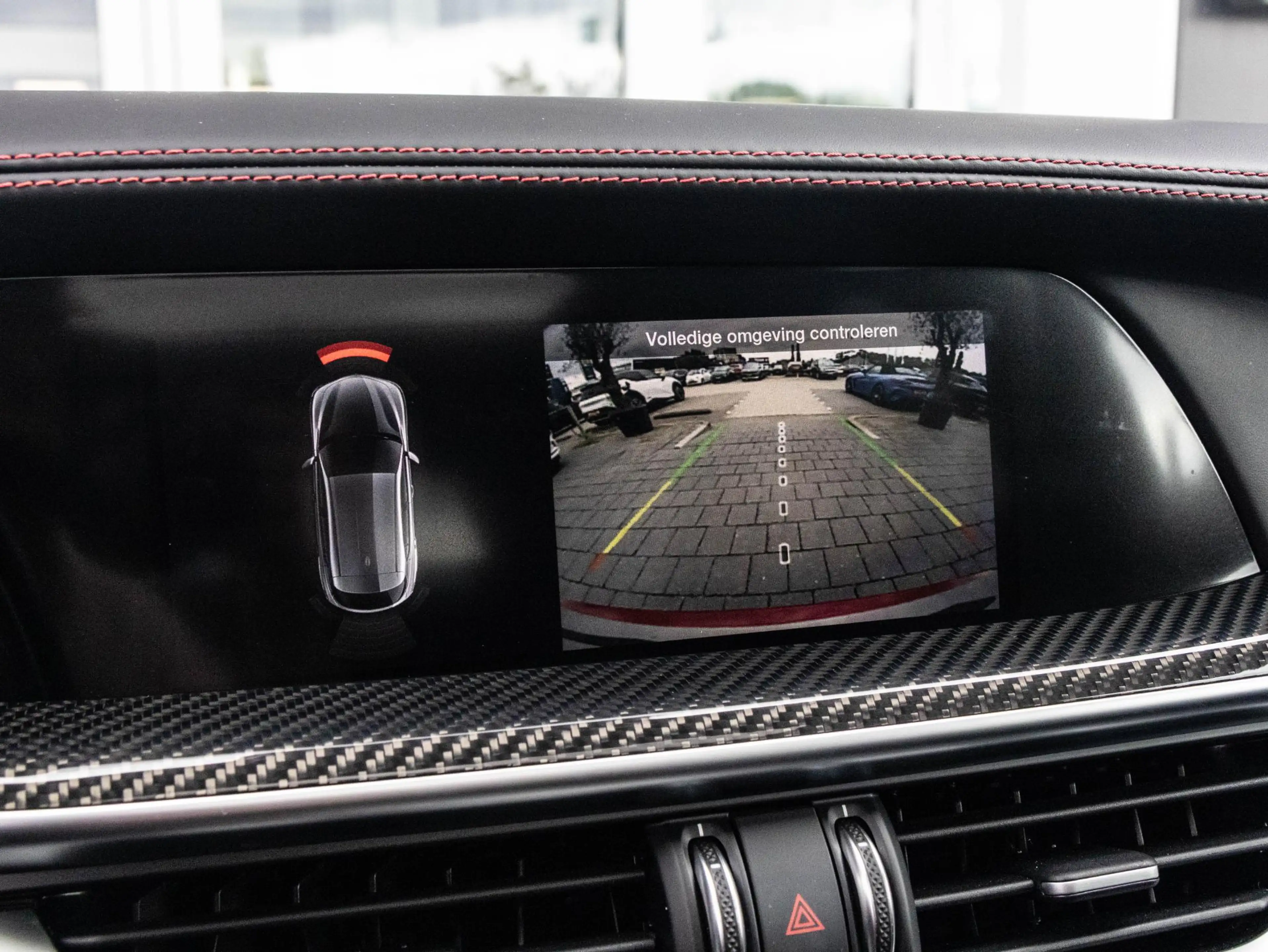 Alfa Romeo Stelvio 2.0 T AWD Estrema | Pano | Quadrifoglio Carbon int — photo 43