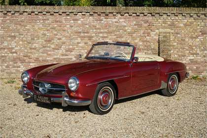Mercedes-Benz 190 SL Roadster Fully restored and overhauled, Extensi