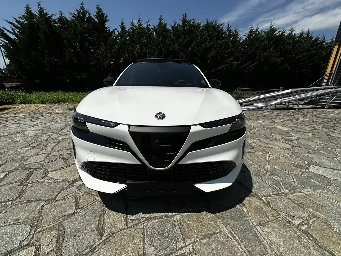 Alfa Romeo Junior 1.2 ibrida Speciale 136 cv edct6 Bianco - 2