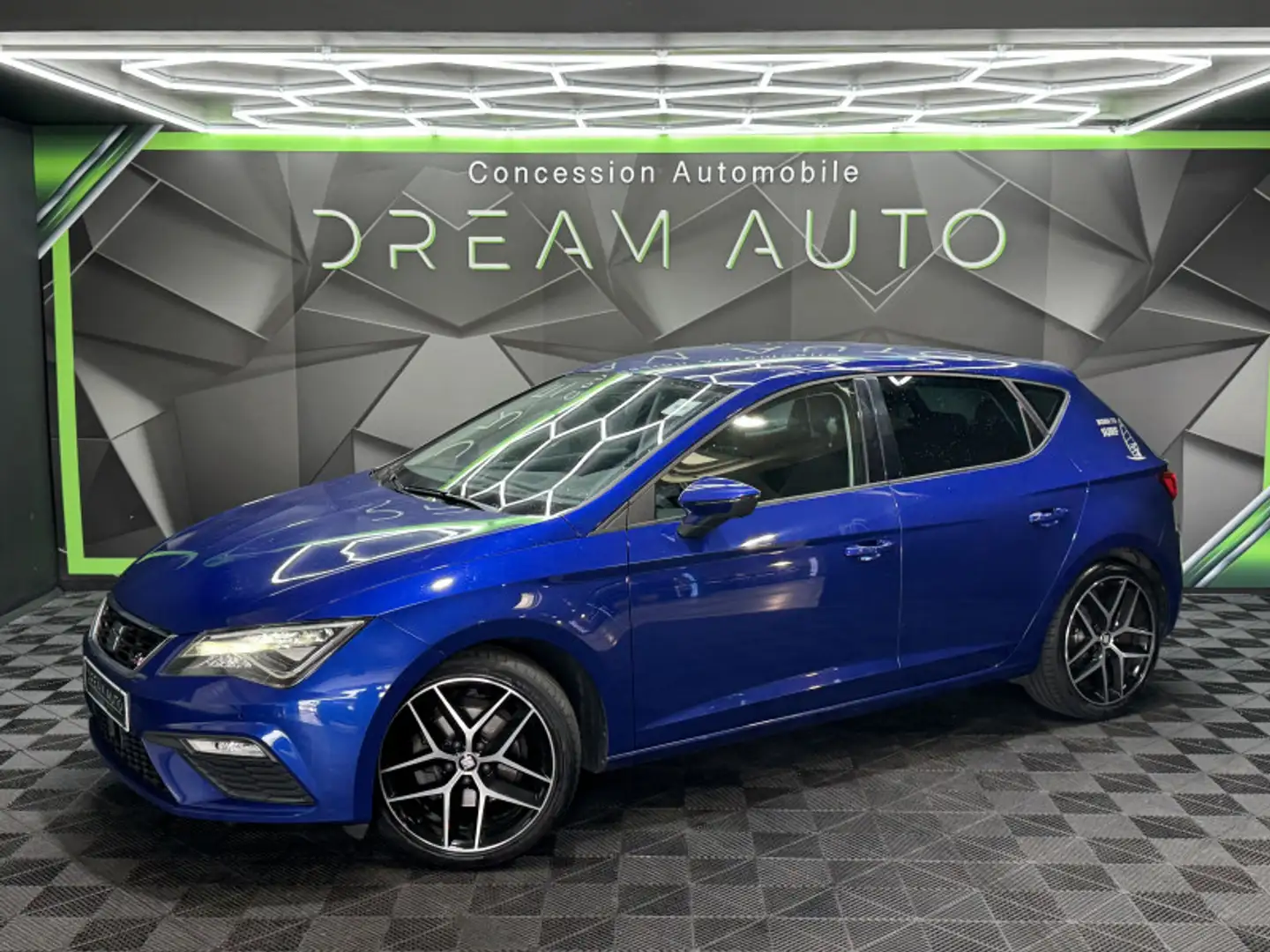 SEAT Leon 1.4 TSI 150CH ACT FR START\u0026STOP Bleu - 1