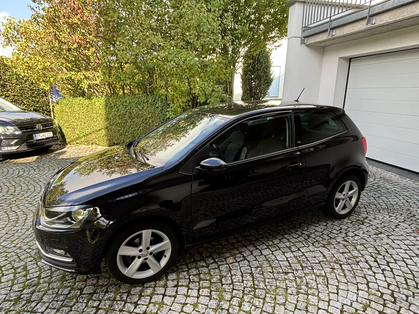 Volkswagen Polo Sound BMT/Start-Stopp Schwarz - 2