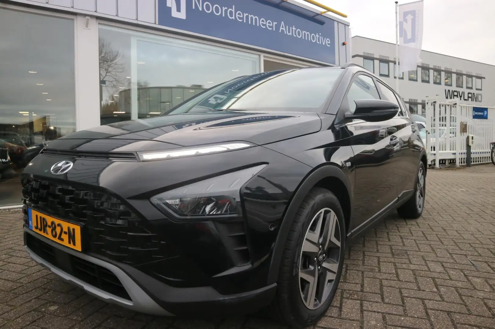 Hyundai BAYON 1.0 T-GDI Premium Sky / automaat / bose / navigati Noir - 1