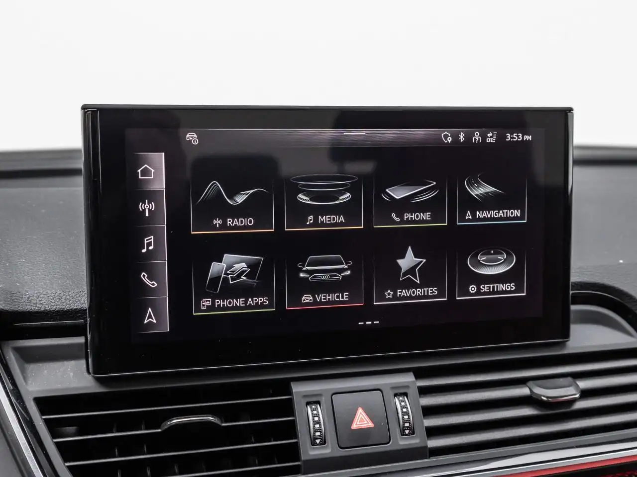 Audi SQ5 снимка Audi SQ5