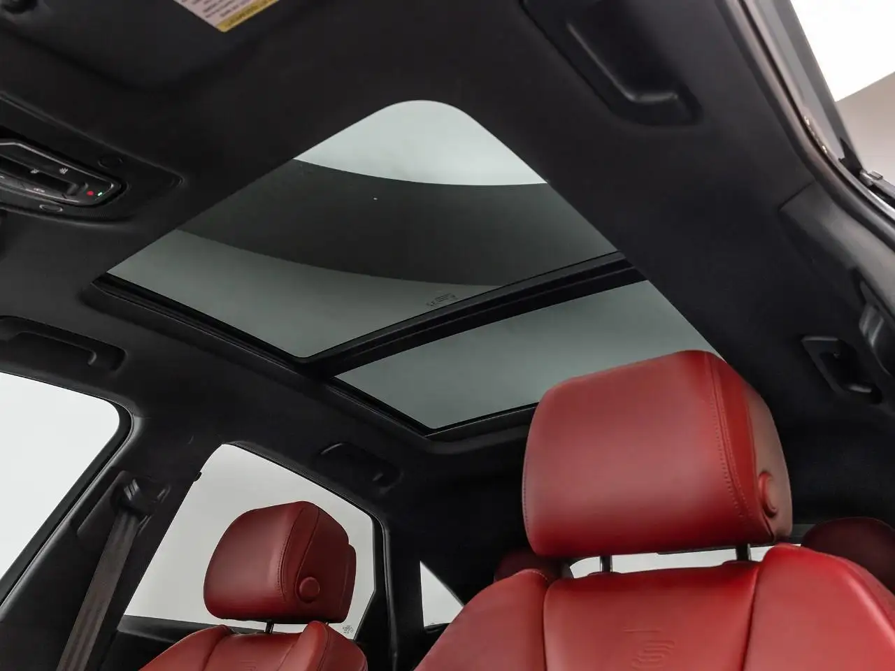 Audi SQ5 снимка Audi SQ5