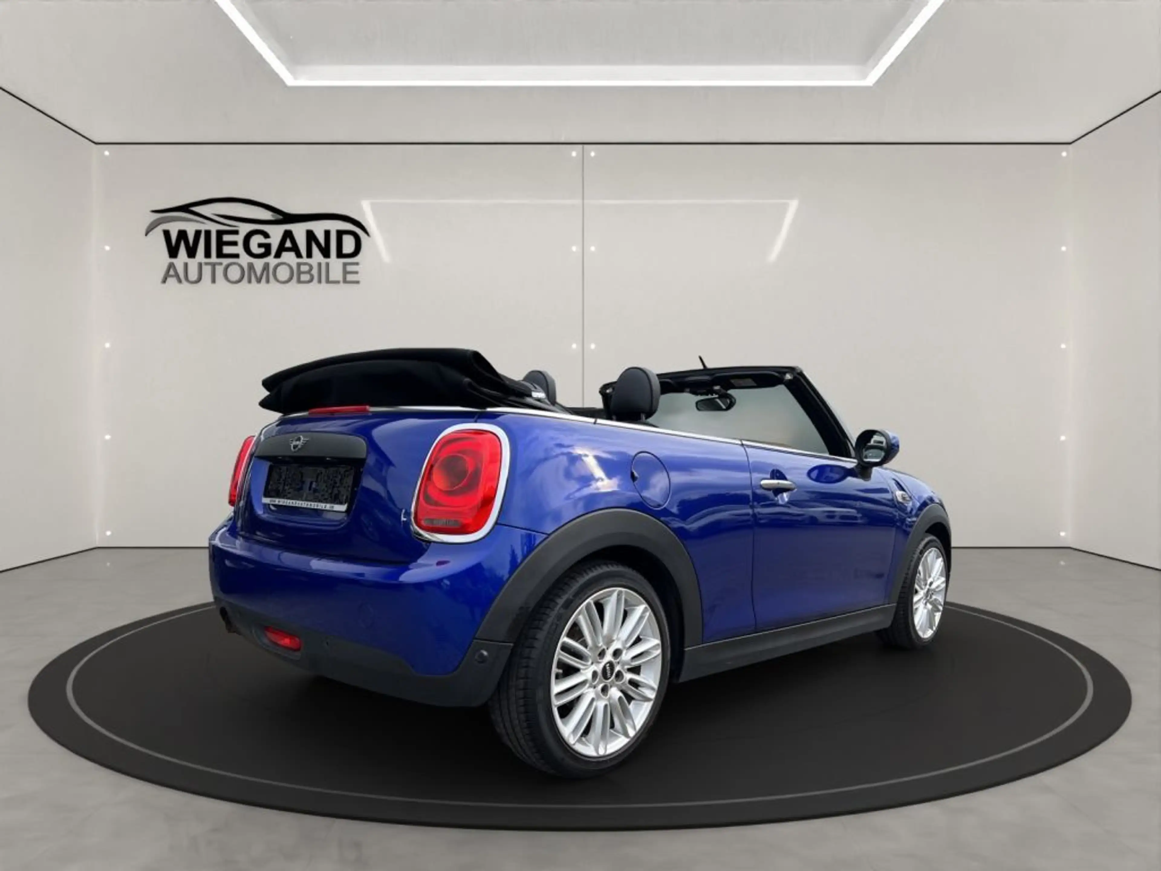 MINI One Cabrio Mini One Cabrio +LEDER+NAVI+LED+ — photo 5