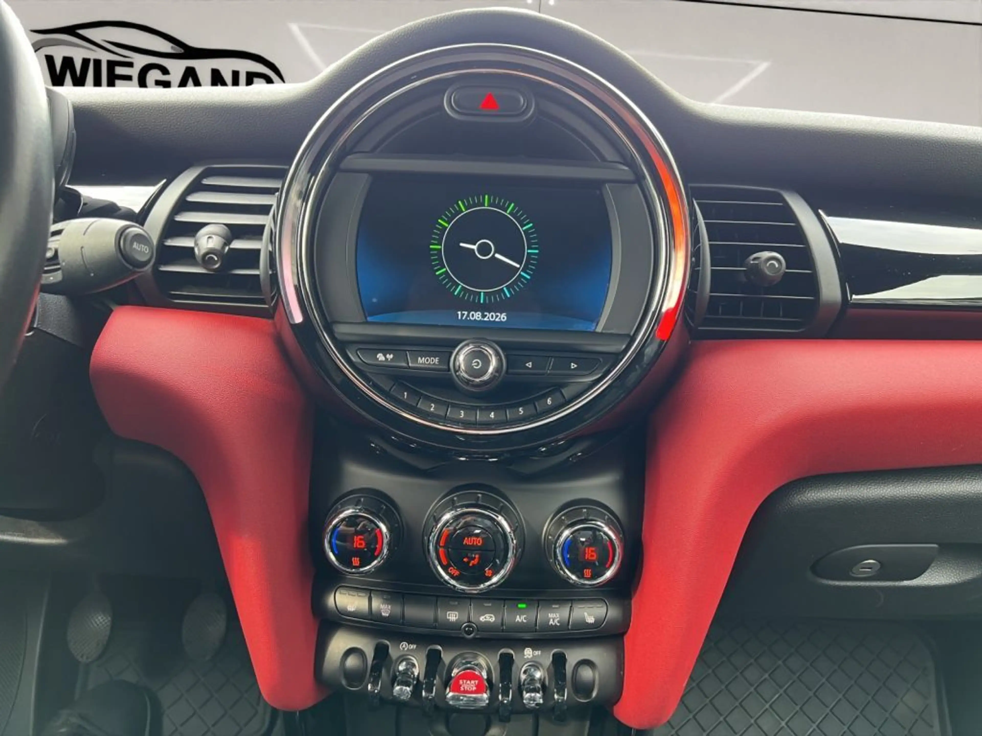 MINI One Cabrio Mini One Cabrio +LEDER+NAVI+LED+ — photo 14