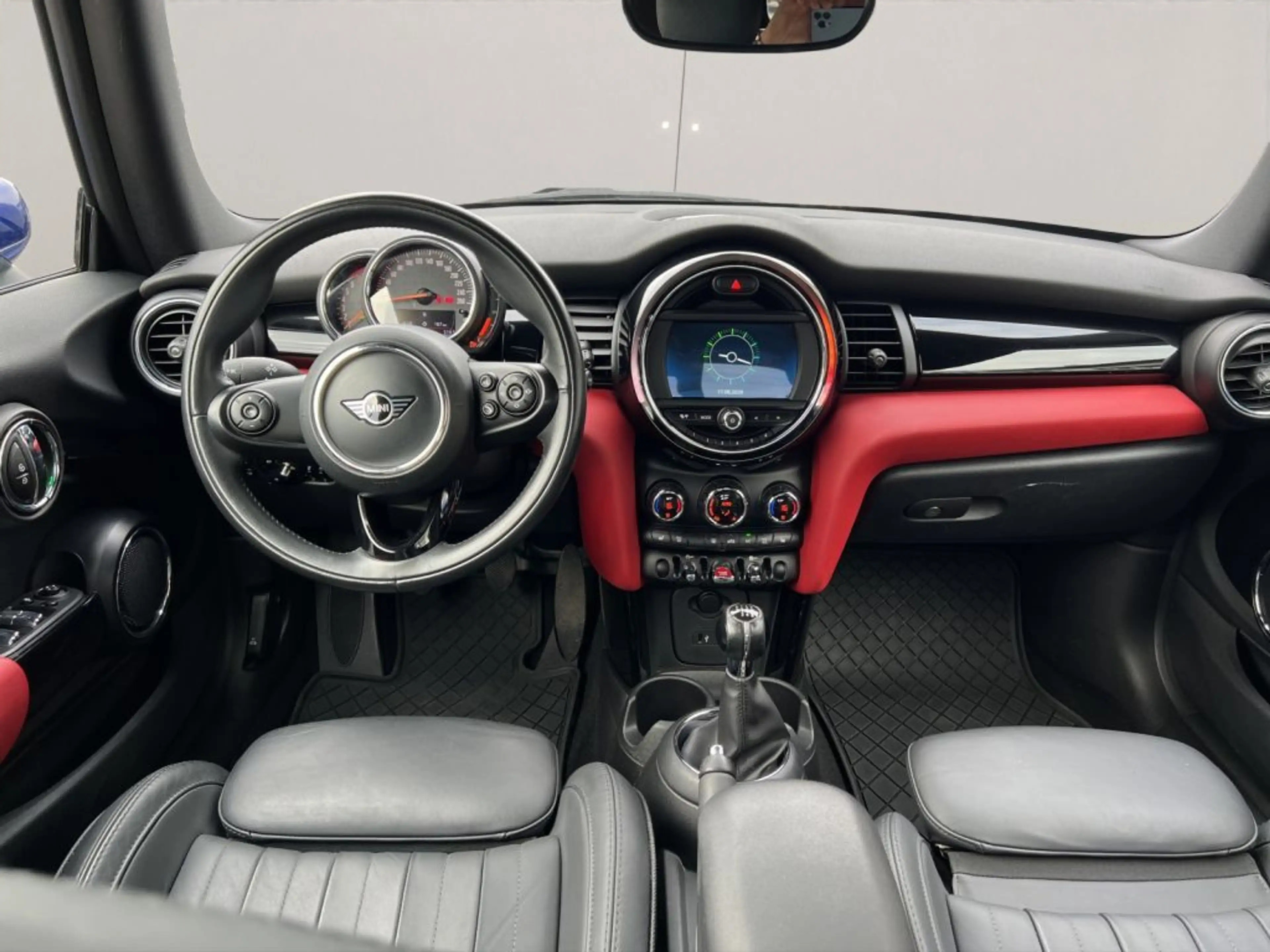 MINI One Cabrio Mini One Cabrio +LEDER+NAVI+LED+ — photo 10