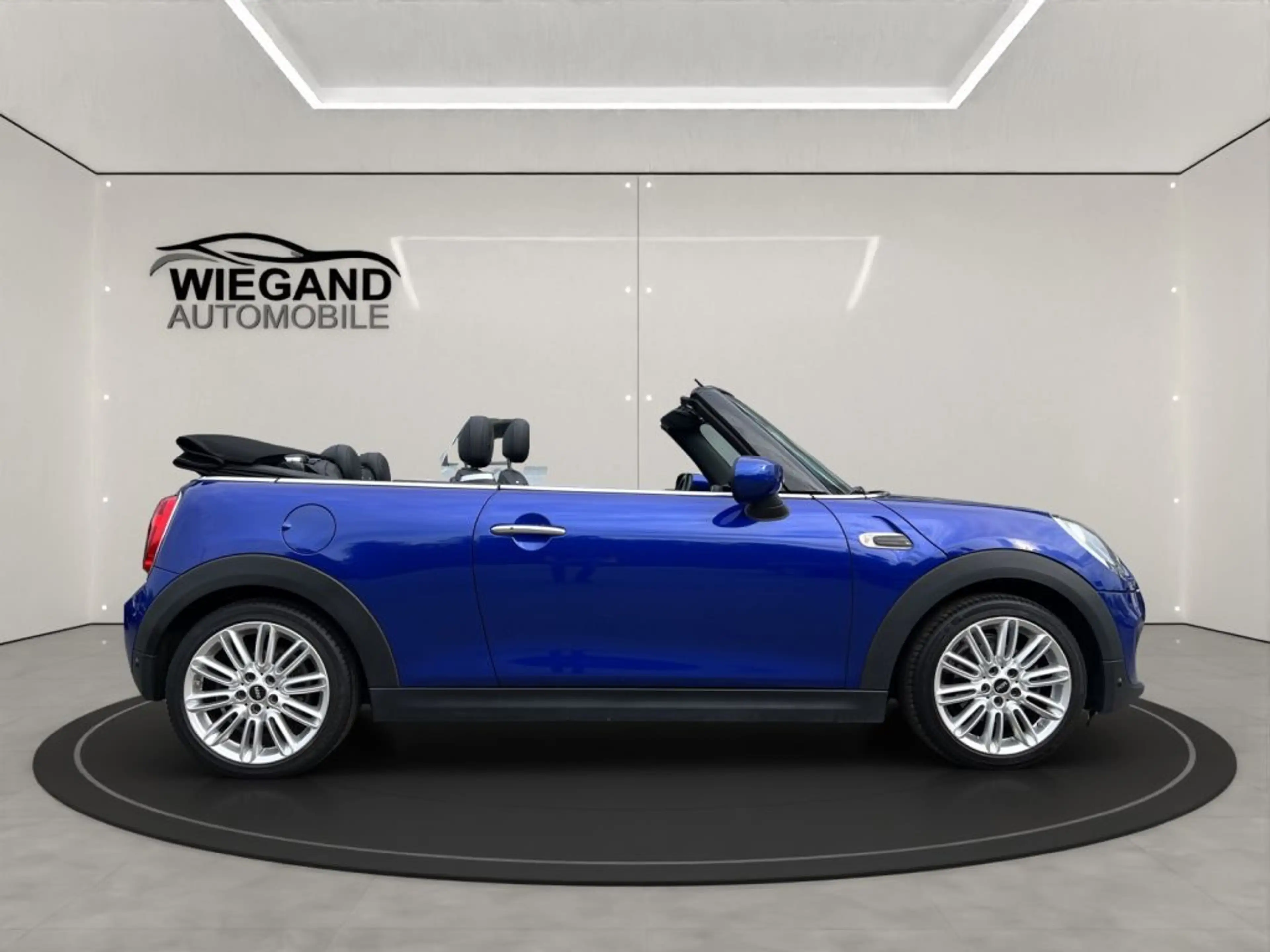 MINI One Cabrio Mini One Cabrio +LEDER+NAVI+LED+ — photo 6