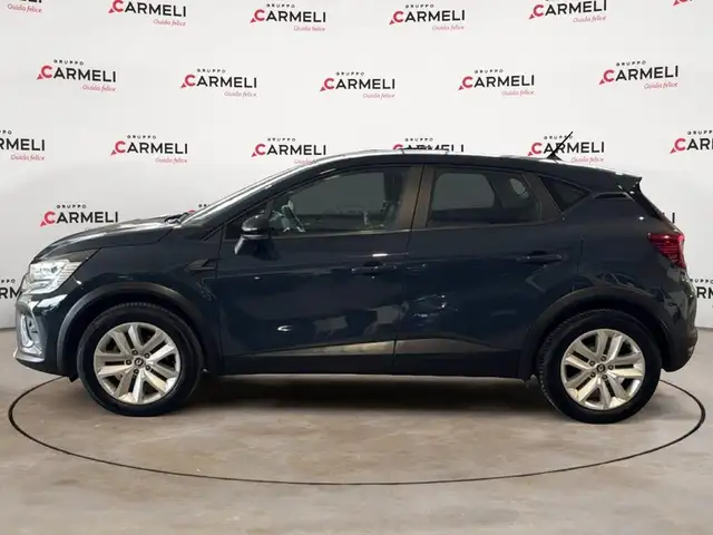 Renault Captur view 2