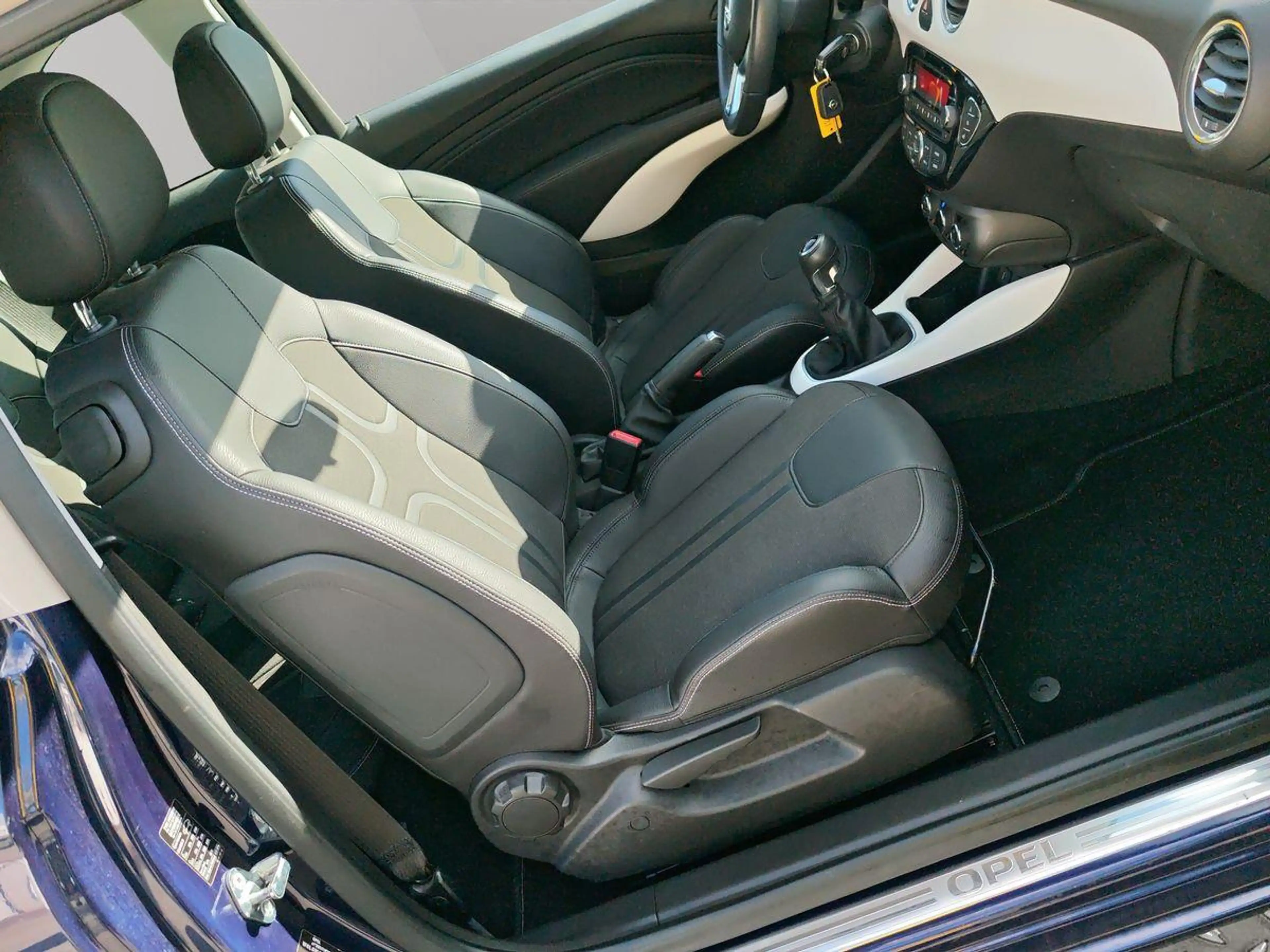 Opel Adam Slam 1.4 17"/ SHZ-LHZ/Klimaauto./Bluetooth — photo 19