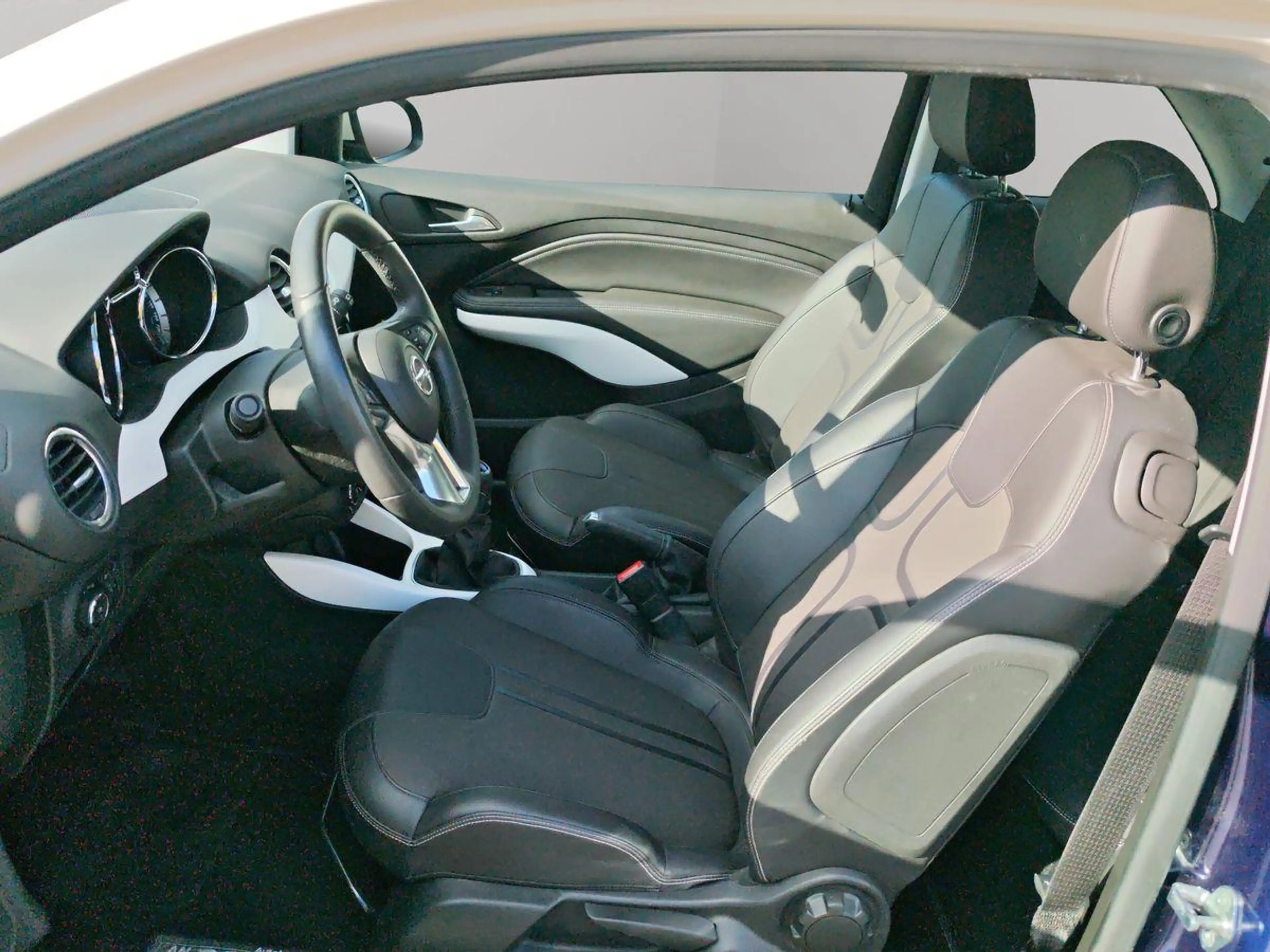 Opel Adam Slam 1.4 17"/ SHZ-LHZ/Klimaauto./Bluetooth — photo 10