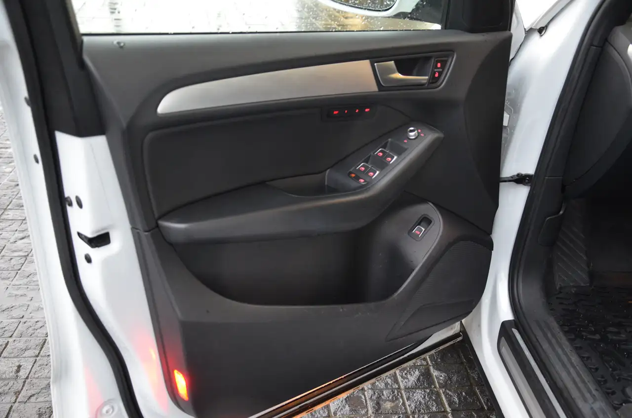 Audi Q5 снимка Audi Q5