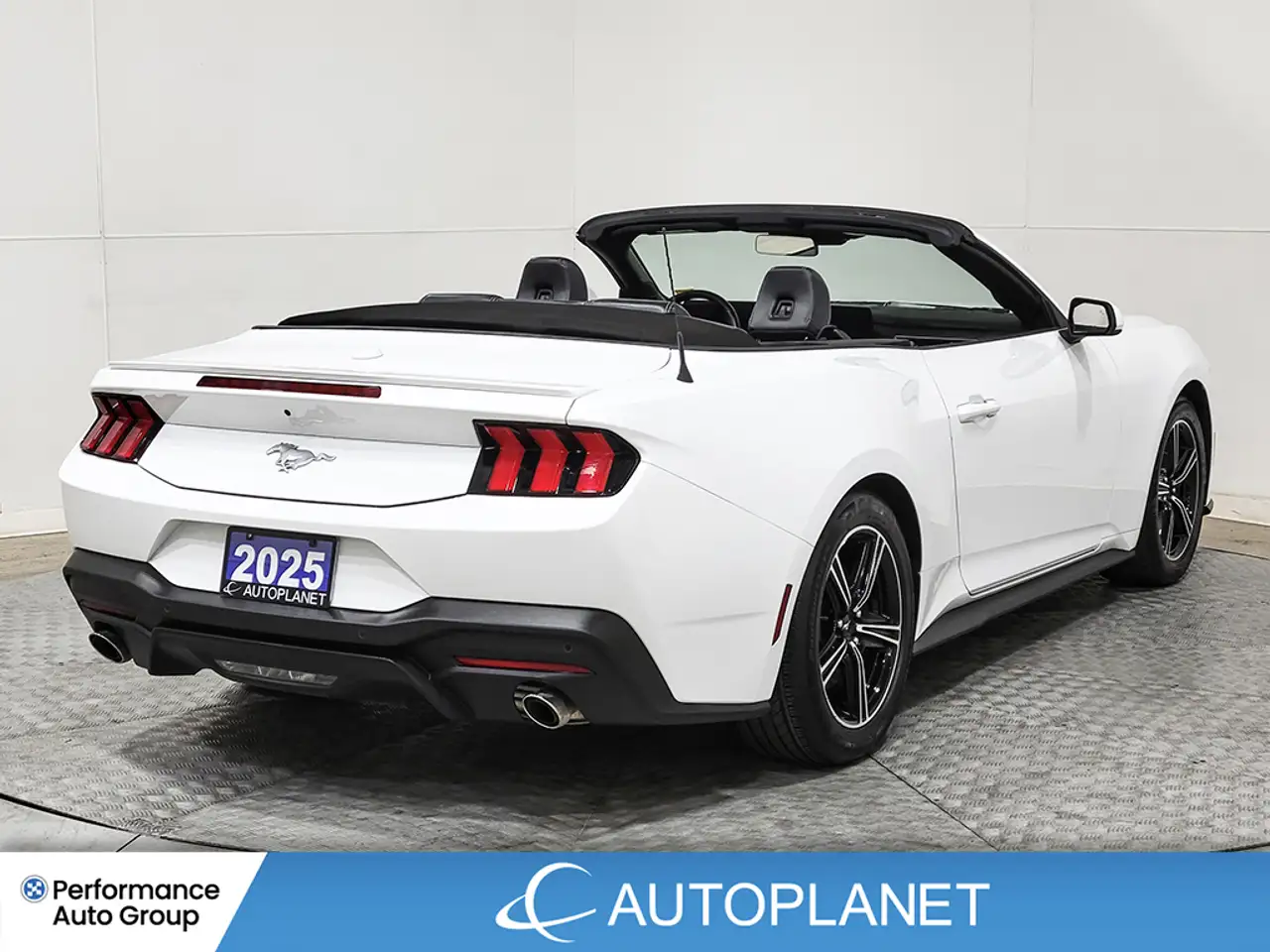 Ford Mustang снимка Ford Mustang