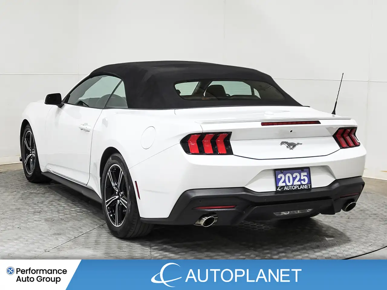Ford Mustang снимка Ford Mustang