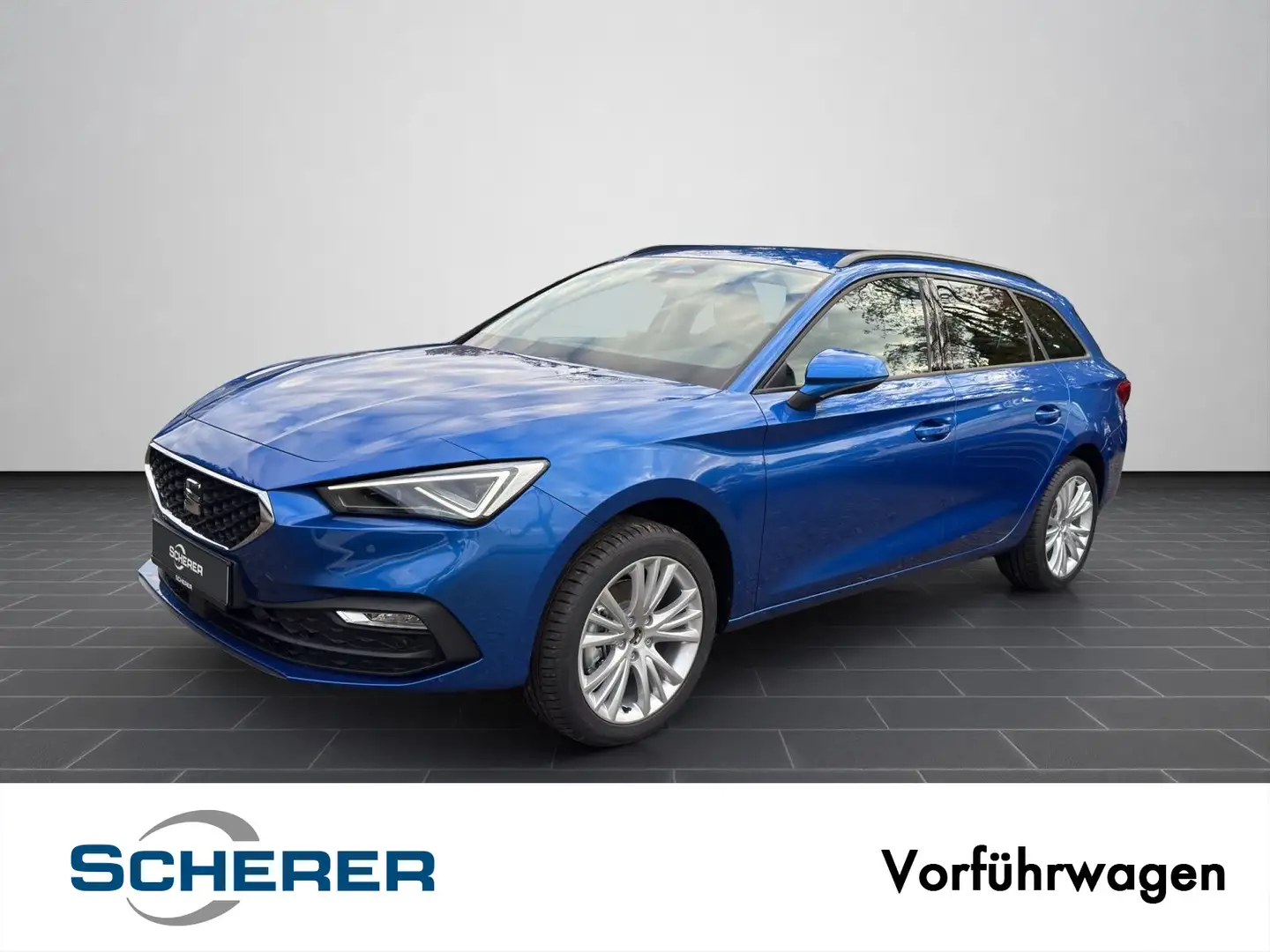 SEAT Leon Sportstourer Road Edition 1,5 TSI 6-Gang Sc Blau - 1