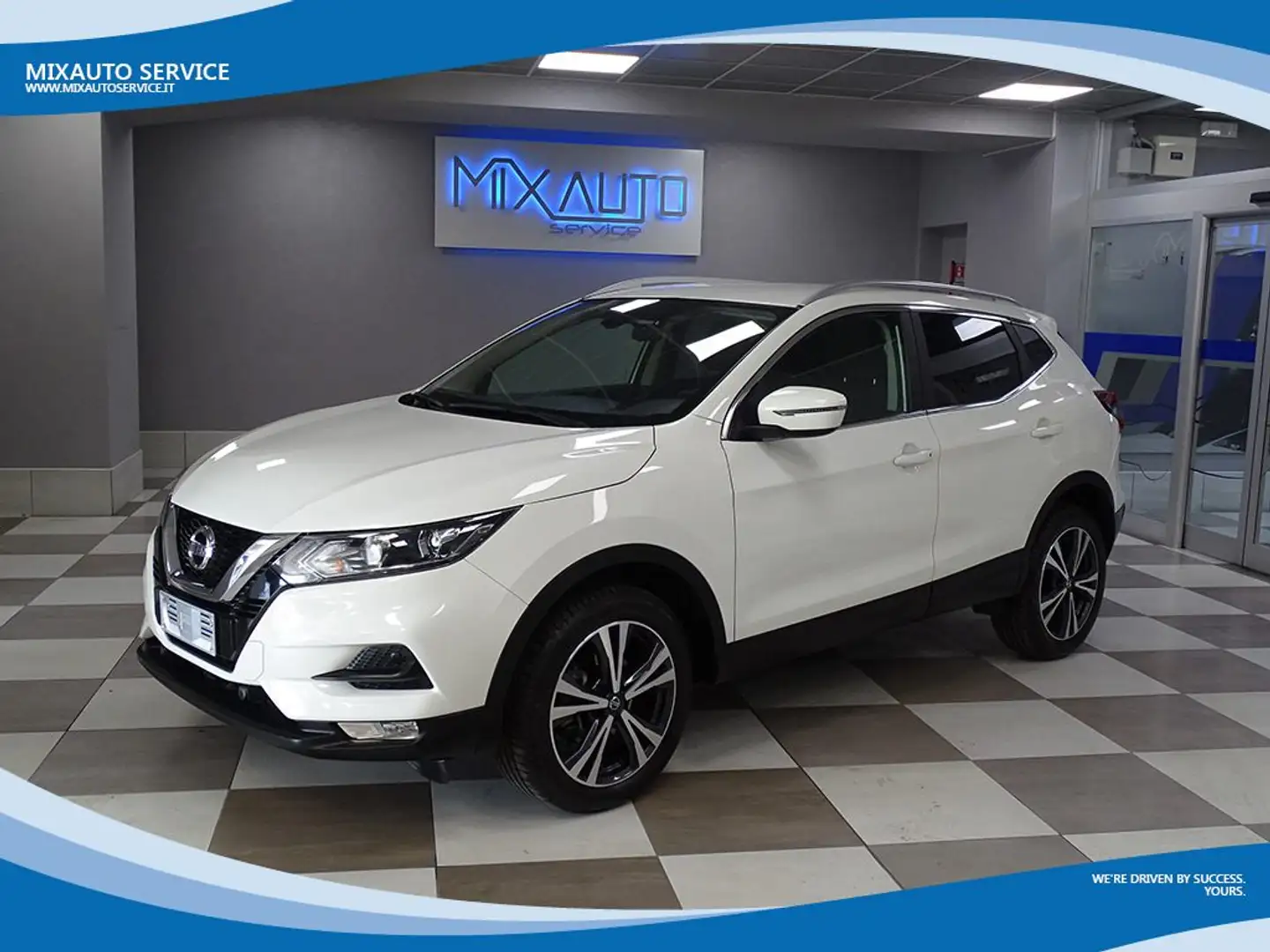 Nissan Qashqai 1.3 DIG-T 140cv 2WD Acenta EU6 Bianco - 1