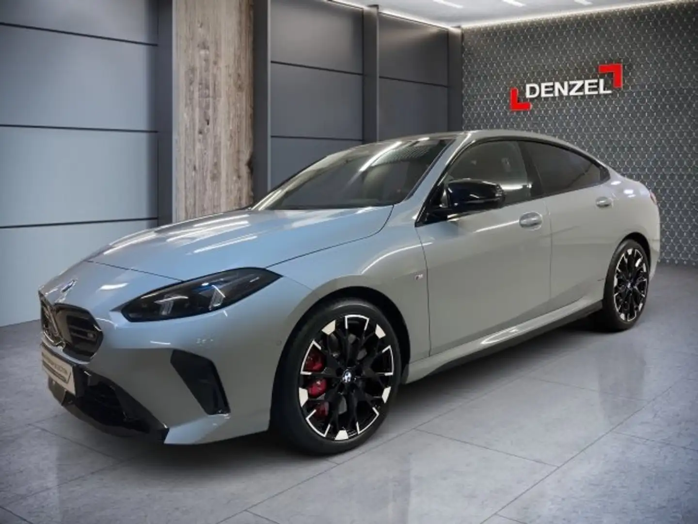BMW M2 35 xDrive Gran Coupe F74 B48 Grau - 2
