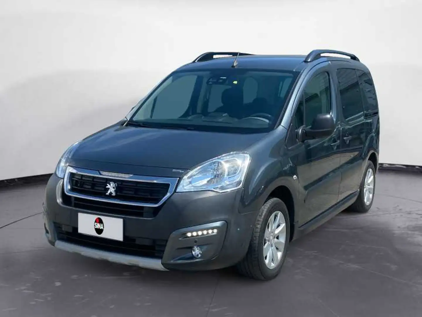 Peugeot Partner 1.6 BlueHDi Outdoor Gris - 1