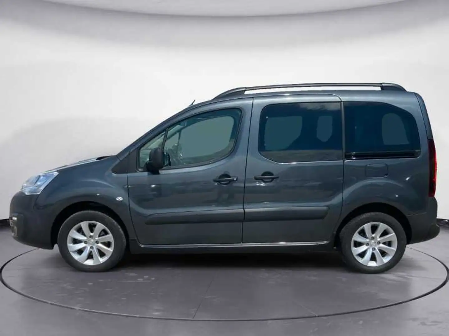 Peugeot Partner 1.6 BlueHDi Outdoor Gris - 2