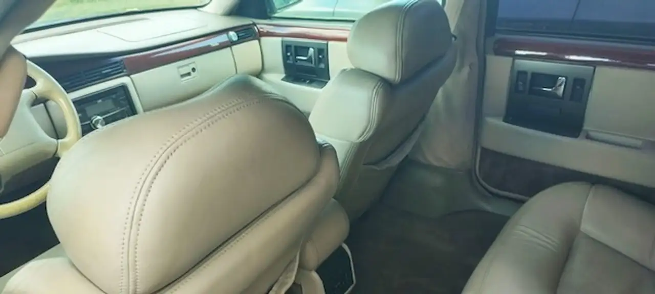 Cadillac Seville 4.6 V8 Northstar STS A, foto 3