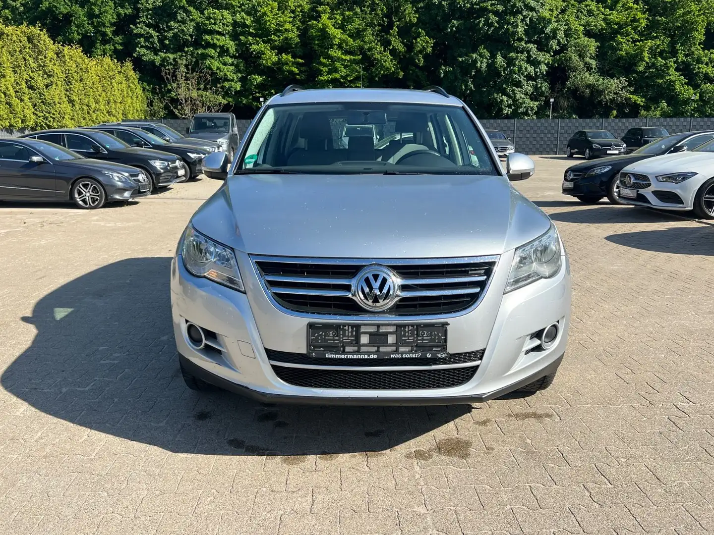 Volkswagen Tiguan 2.0 TDI Trend & Fun BMT-KLIMA Silber - 1