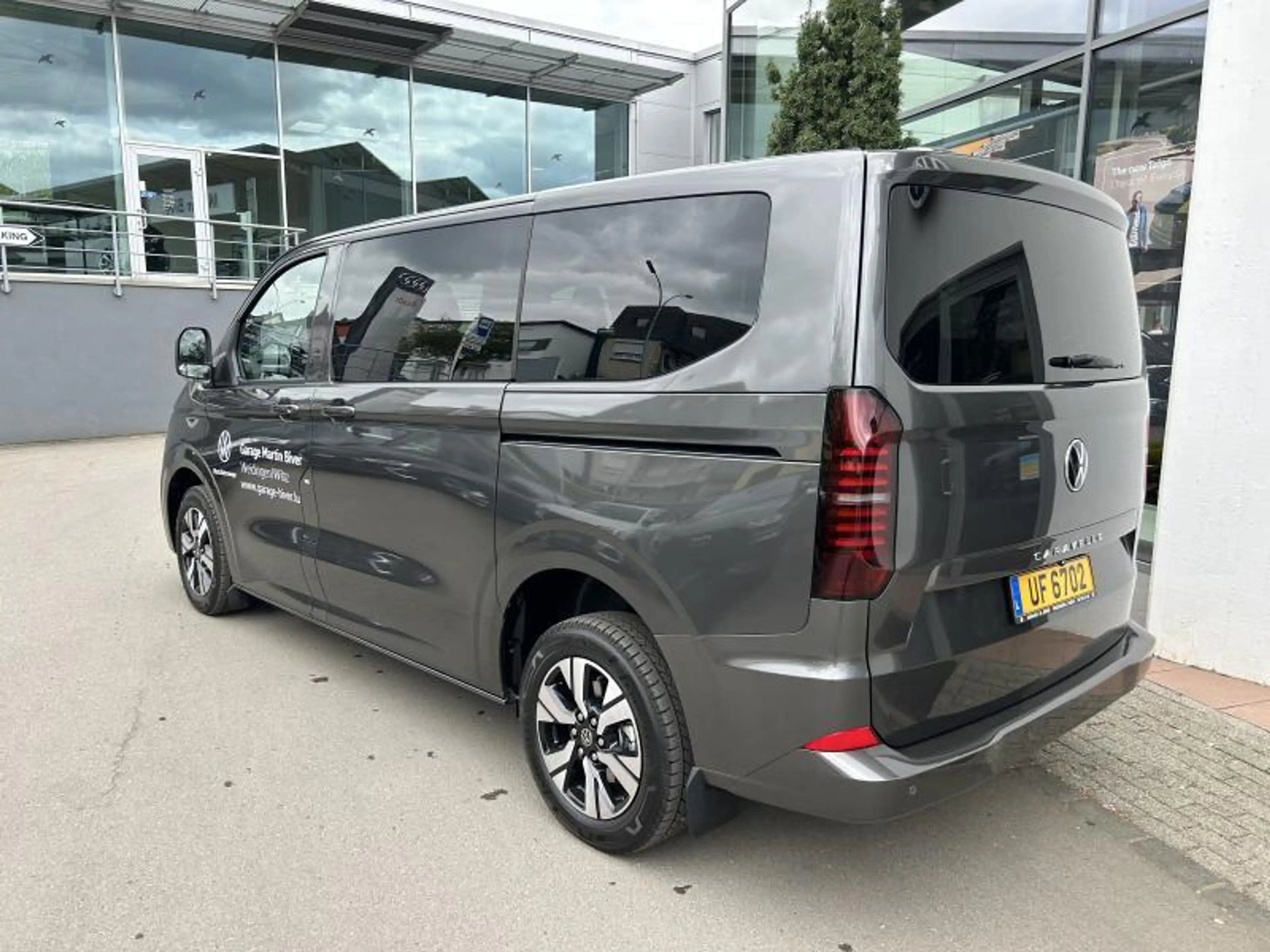Volkswagen T7 Caravelle Life, Boite Aut, 9 places, GPS — photo 5