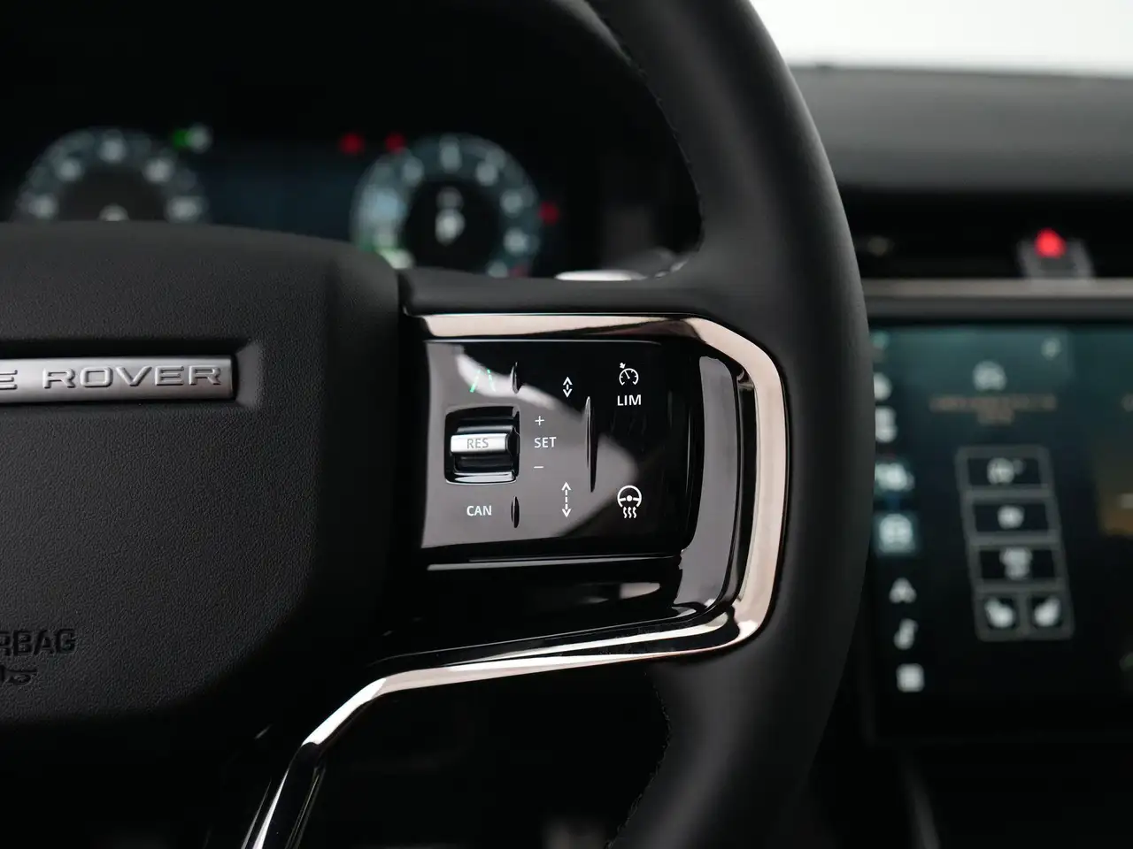 Land Rover Range Rover Evoque 2026 — фото 15