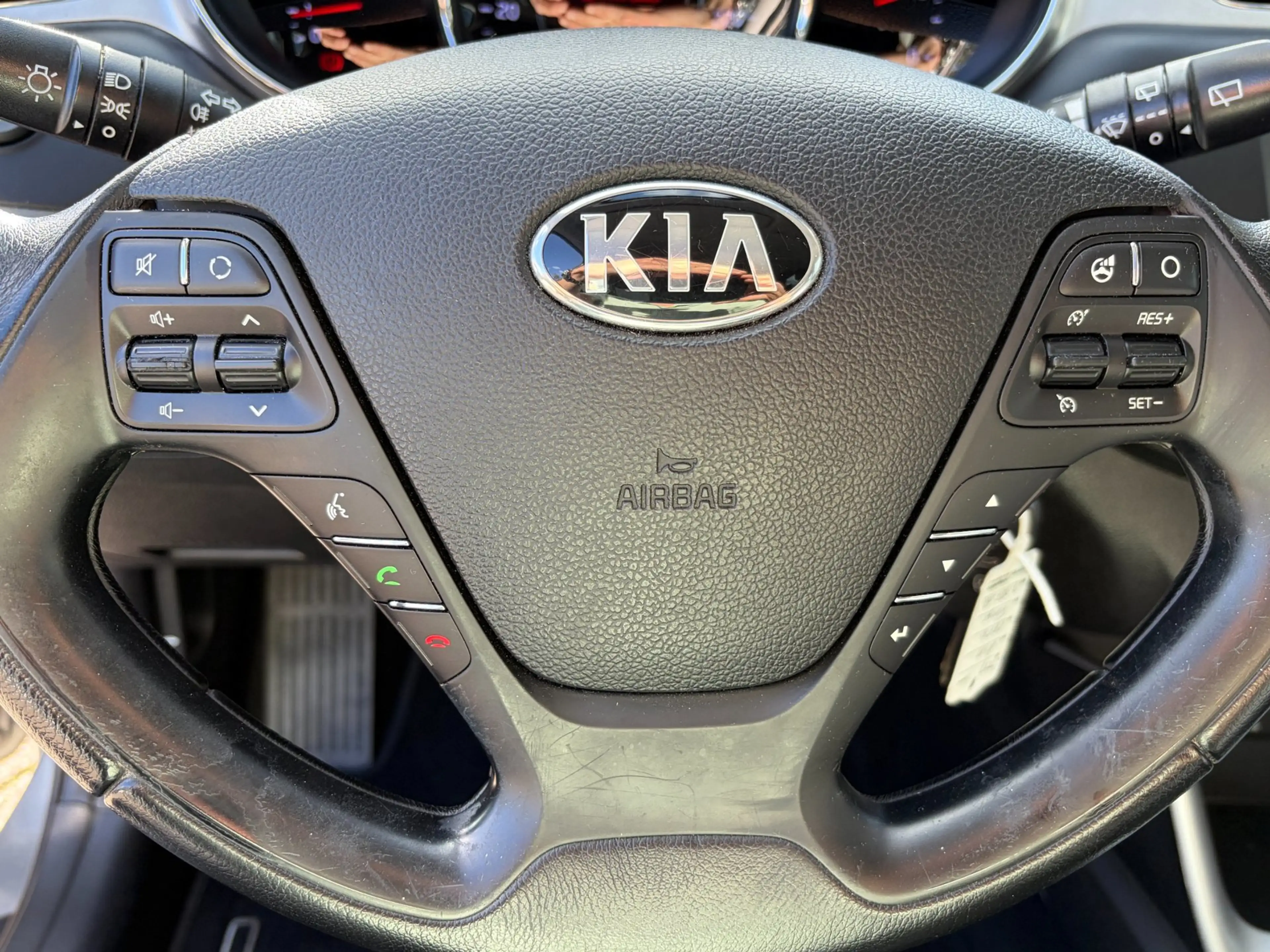 Kia Ceed / cee'd 1.6 GDI 20th Anniversary 5Drs Navi Cruise Airco NL — photo 16